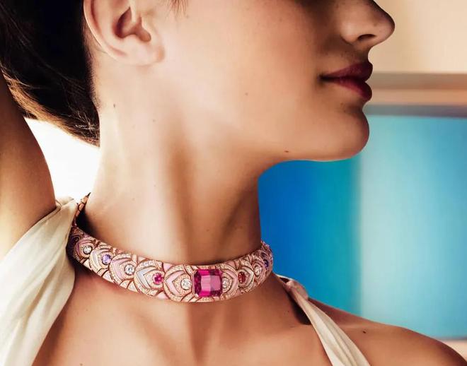 绿意与花色交织展现生机与浪漫。AG真人百家家乐app春日来临(图2)