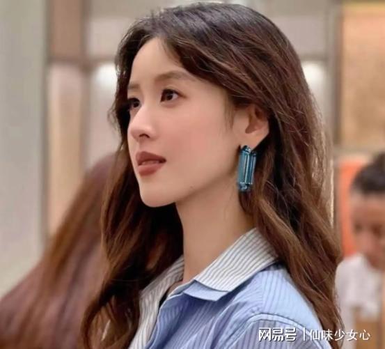 ”章泽天再官宣奶茶妹妹新动向引人关注AG真人百家家乐平台“婚变仅10天(图8) ”章泽天再官宣奶茶妹妹新动向引人关注AG真人百家家乐平台“婚变仅10天(图8)